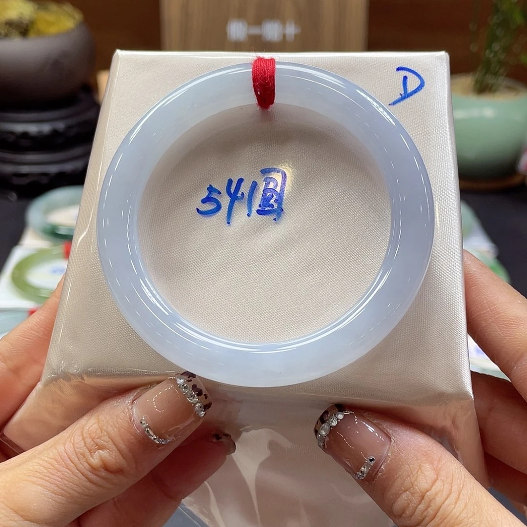 翡翠未镶嵌手镯30 号