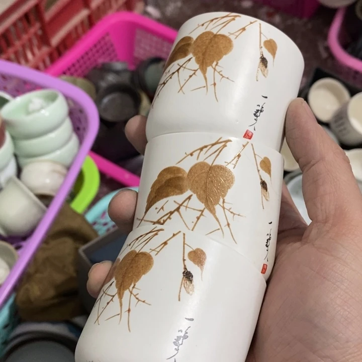 陶瓷艺术品及陶瓷制品