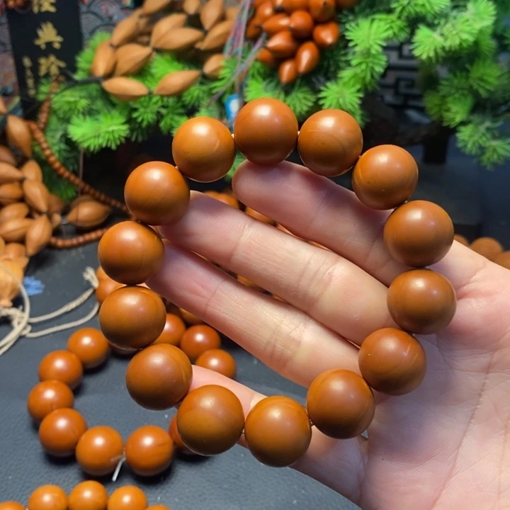 日***财橄榄核手串1.65尺寸光珠