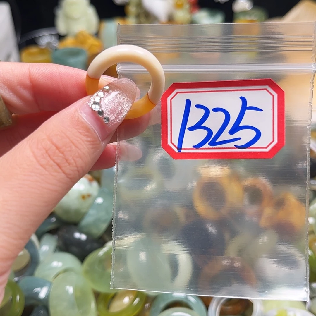 好***觉蛇纹石玉未镶嵌珠宝奇石