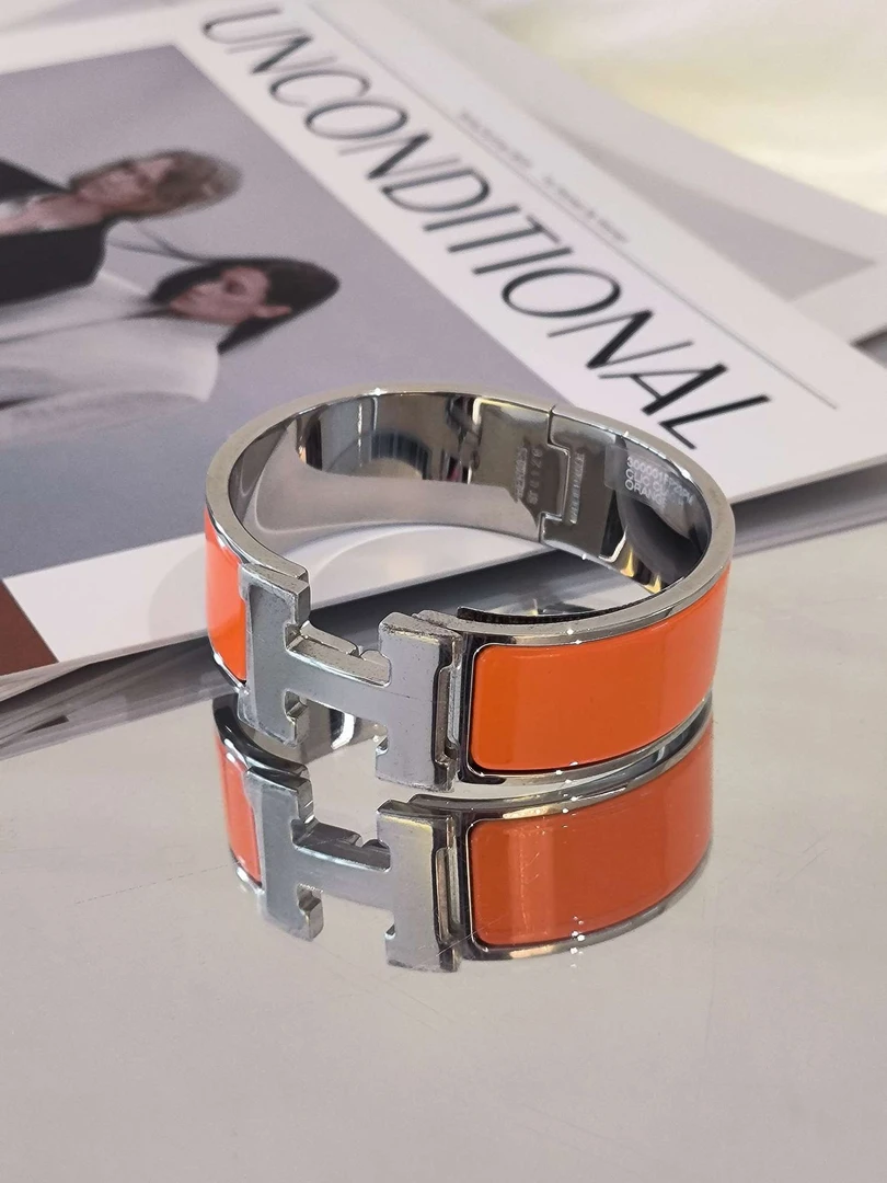 未使用 Hermes/爱马仕 Clic-H爱马仕橙宽版珐琅手镯-公价6200