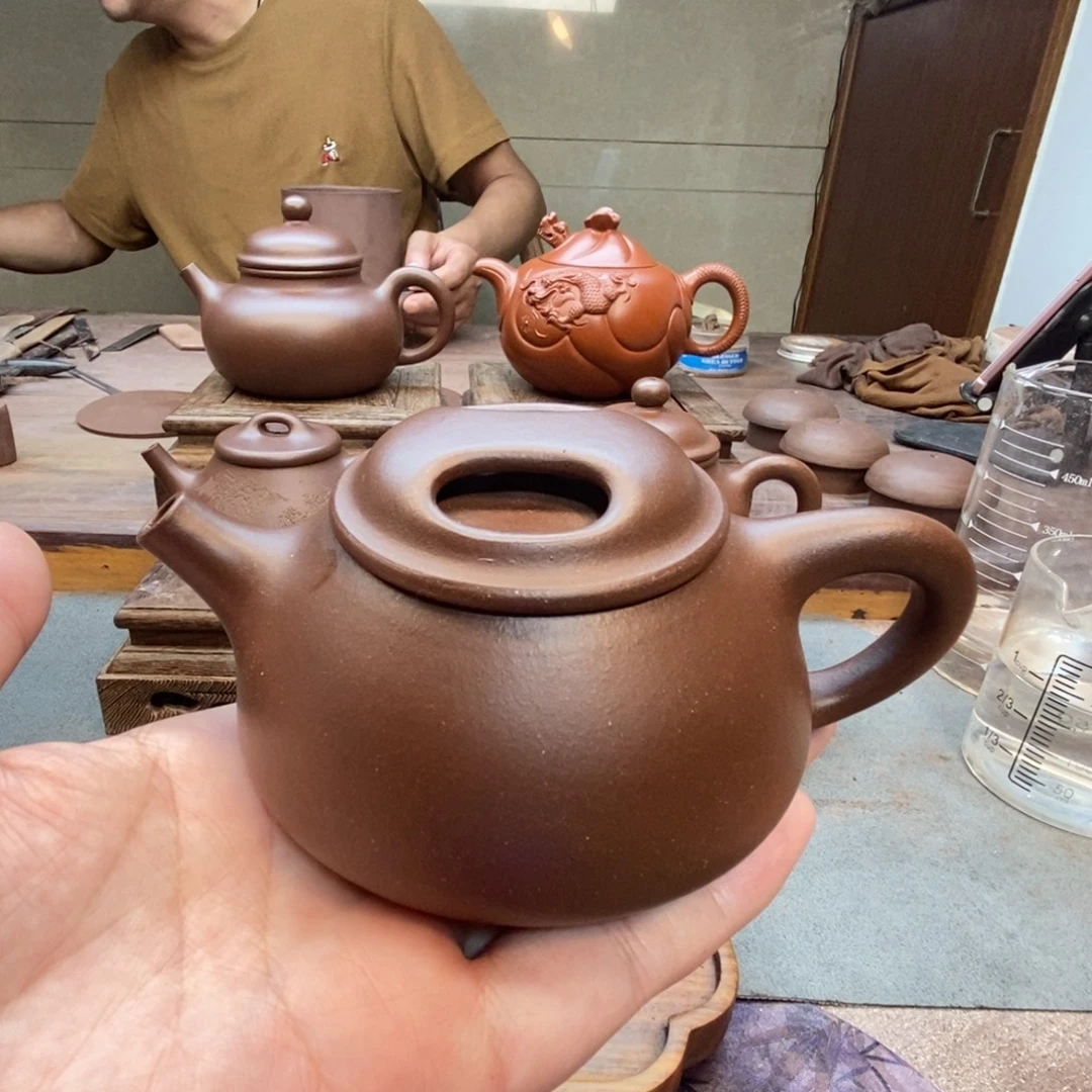 茶壶紫砂牛盖石瓢壶（原矿底槽清180cc）