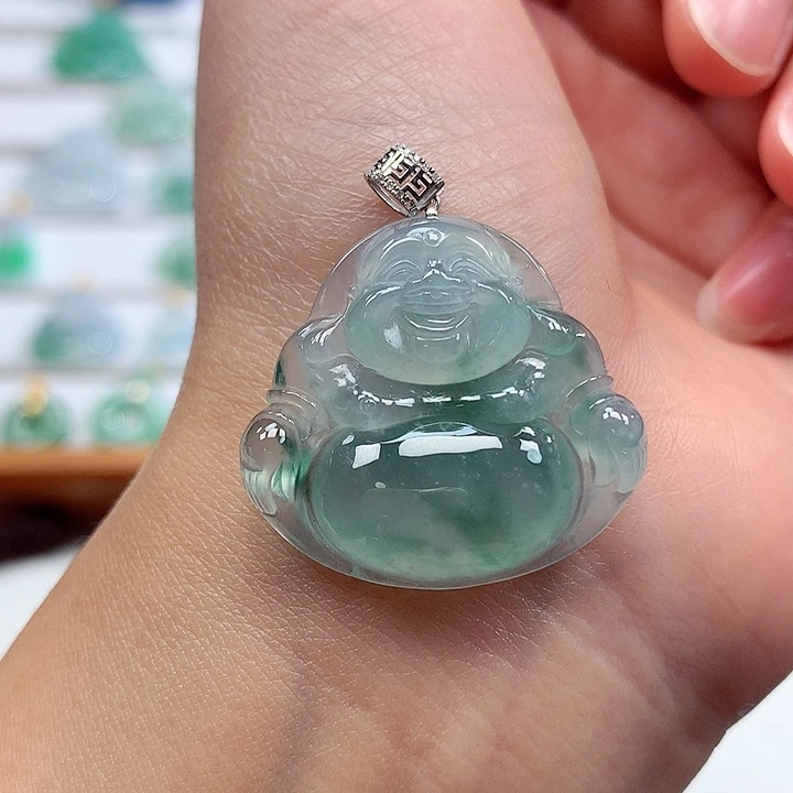 翡翠18K金镶嵌吊坠(赠链)