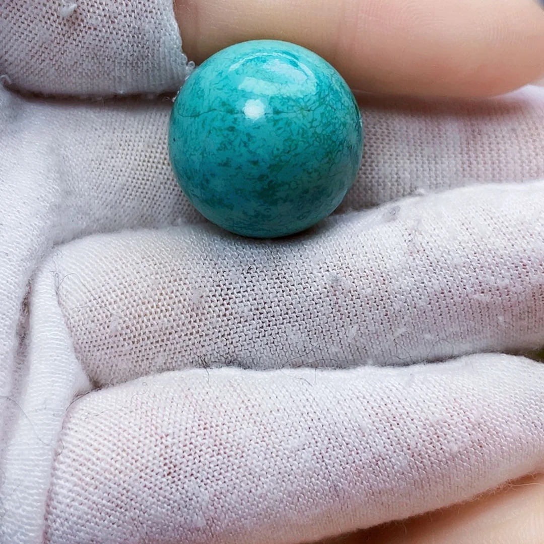 绿松石未镶嵌饰品