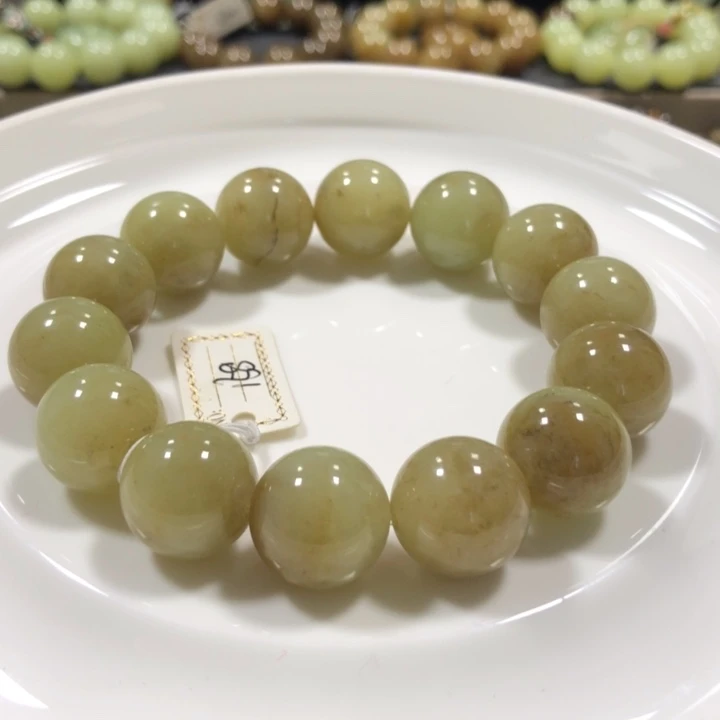 未镶嵌手链和田玉卡16