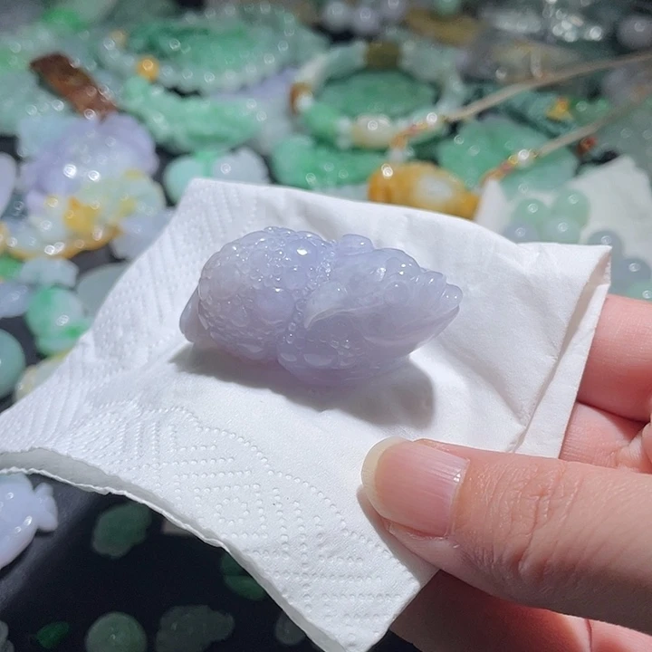 颈饰未镶嵌翡翠天