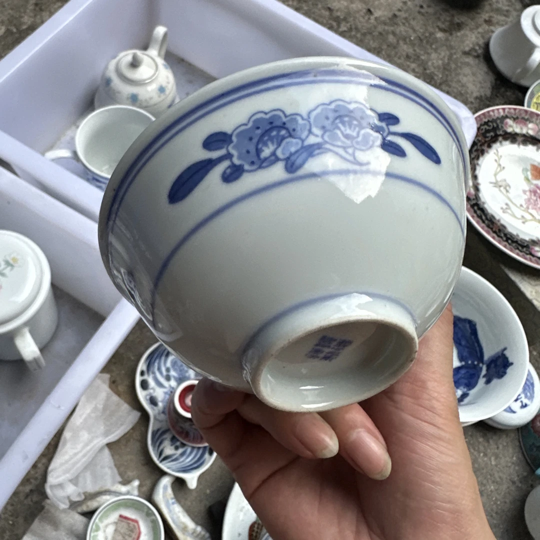 双梨花青花釉下碗