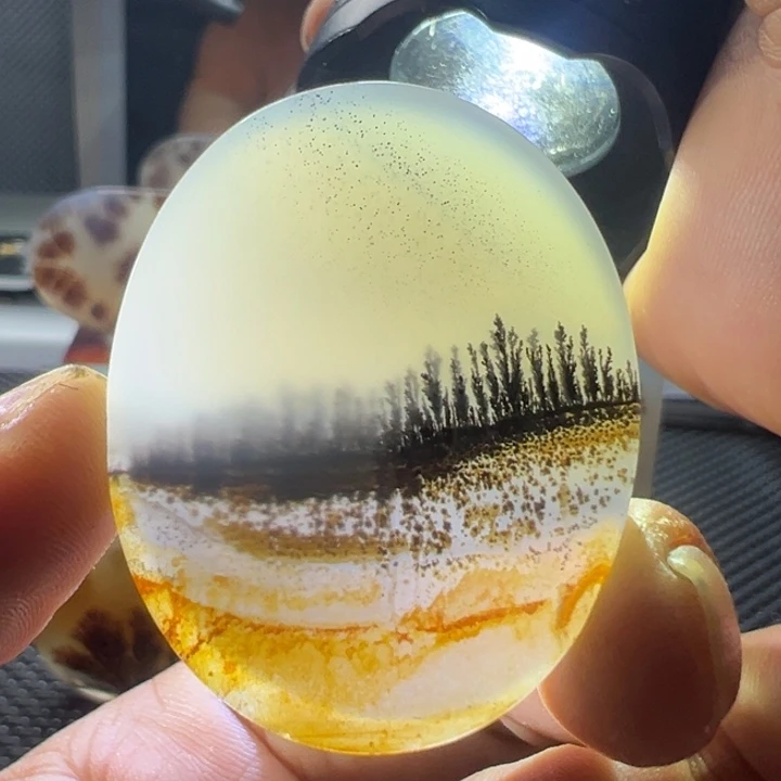 未镶嵌玛瑙/玉髓珠宝奇石