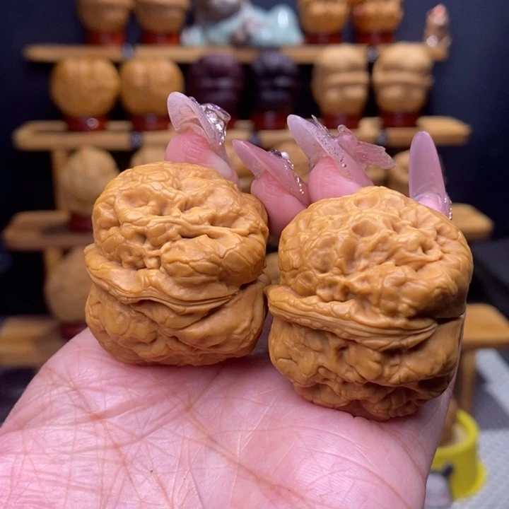 二***p把件文玩核桃灭霸7号40尺