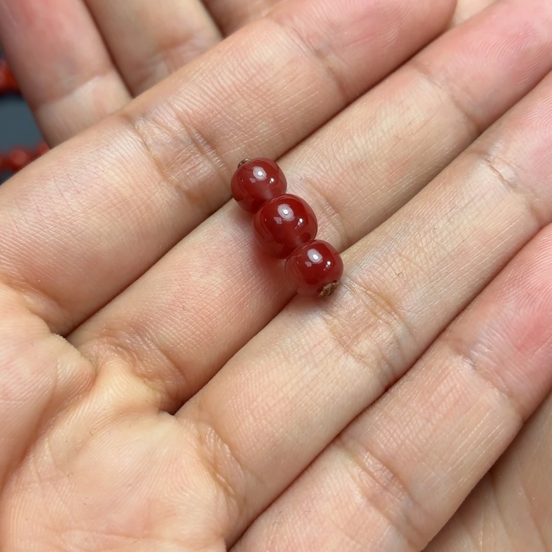 南红玛瑙未镶嵌珠宝奇石