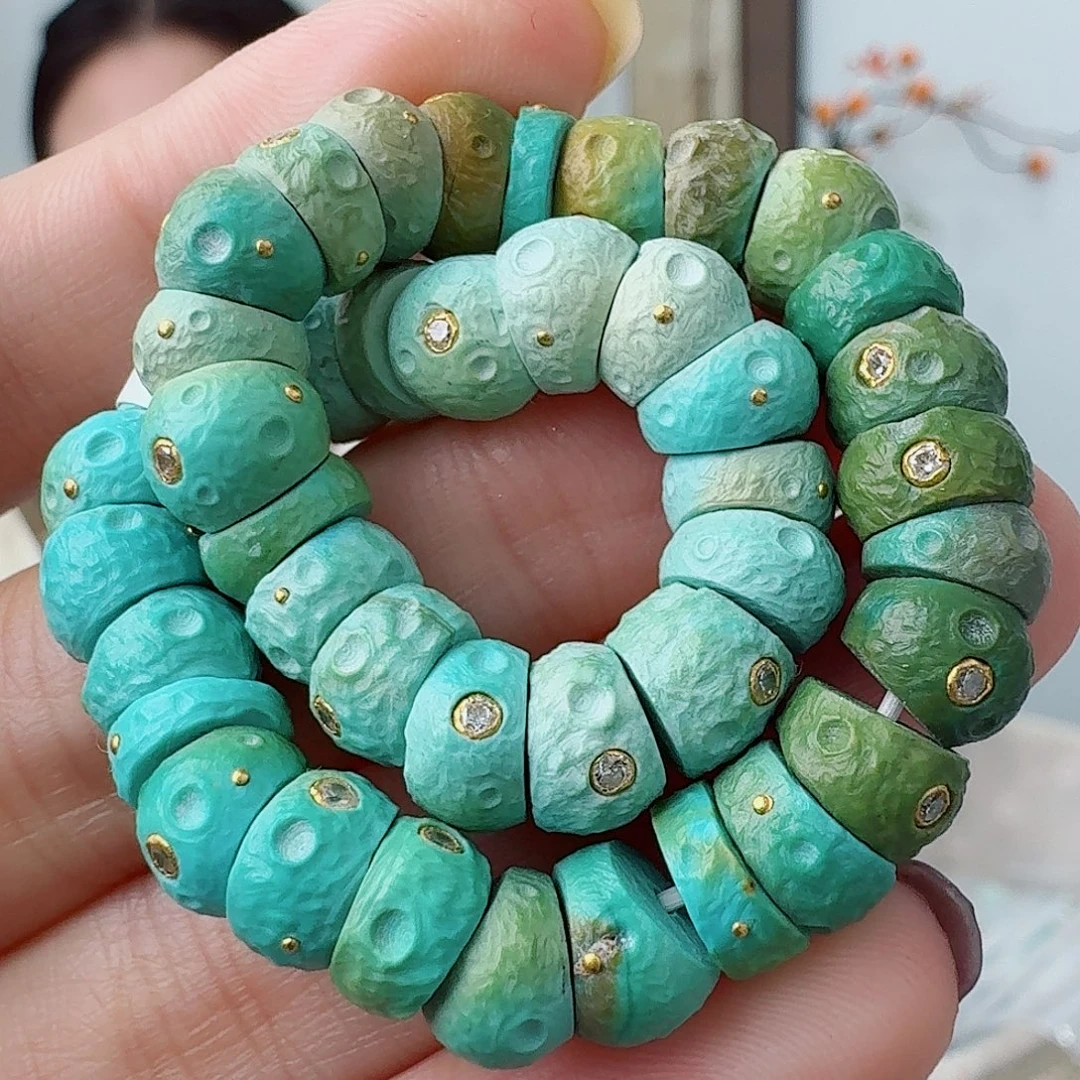 绿松石未镶嵌珠宝奇石