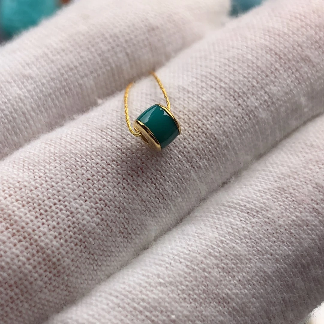 绿松石18K金镶嵌绿松石4mm