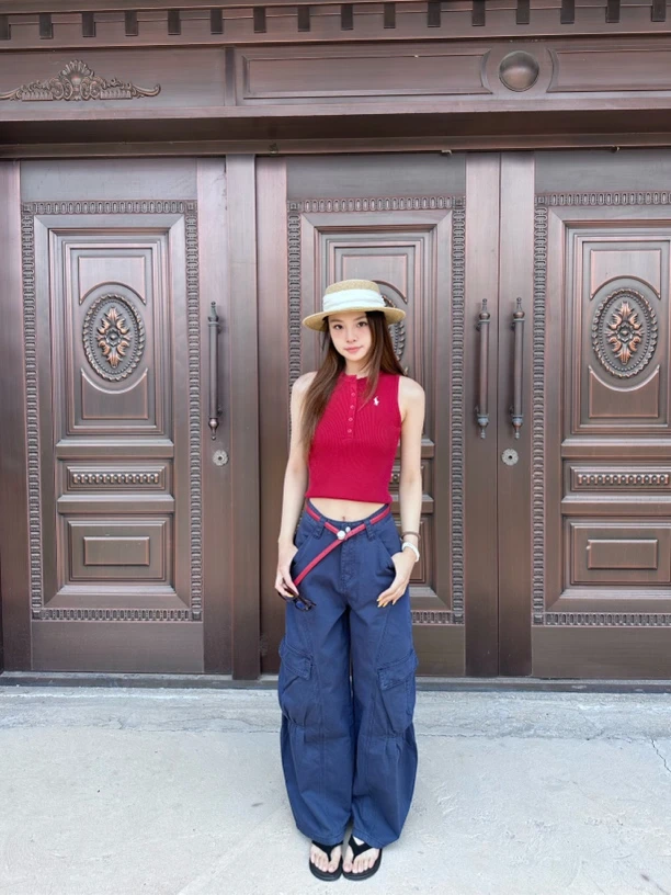 工装牛仔裤时尚撞色