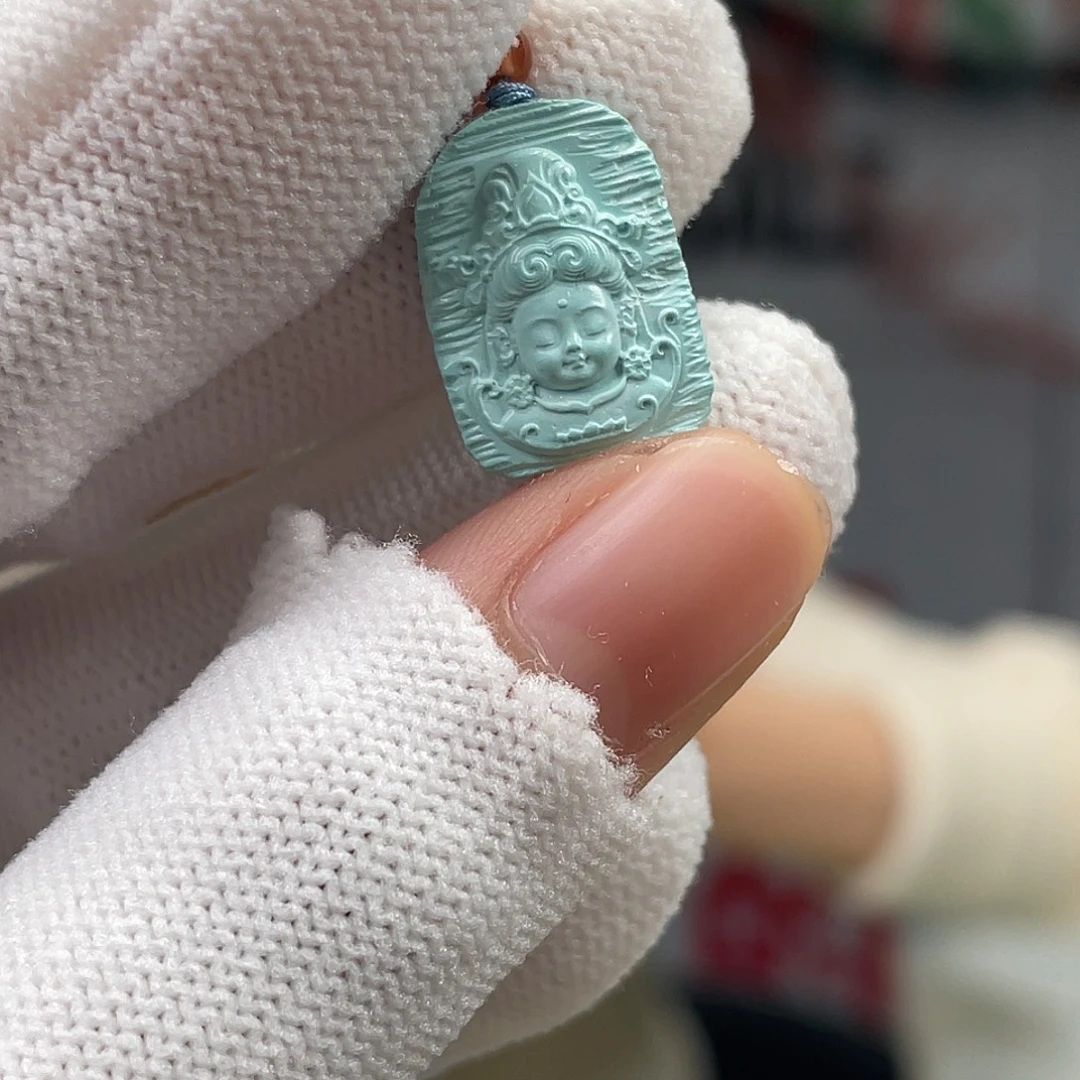 绿松石未镶嵌挂件