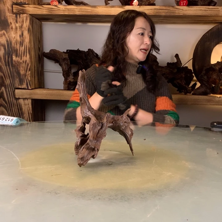 猫***子天然的云南紫柚木会黄水