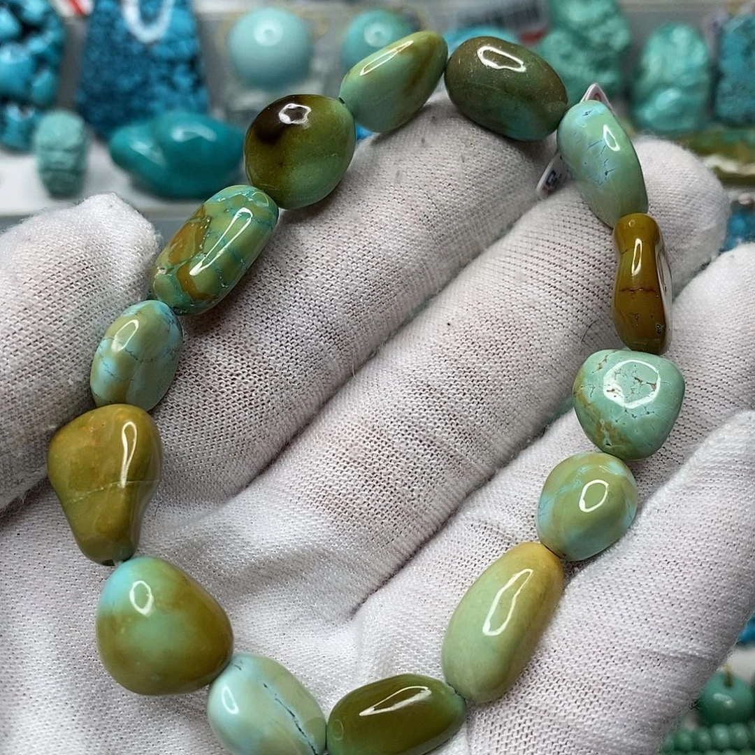 绿松石未镶嵌天然原矿 带武汉地大证书