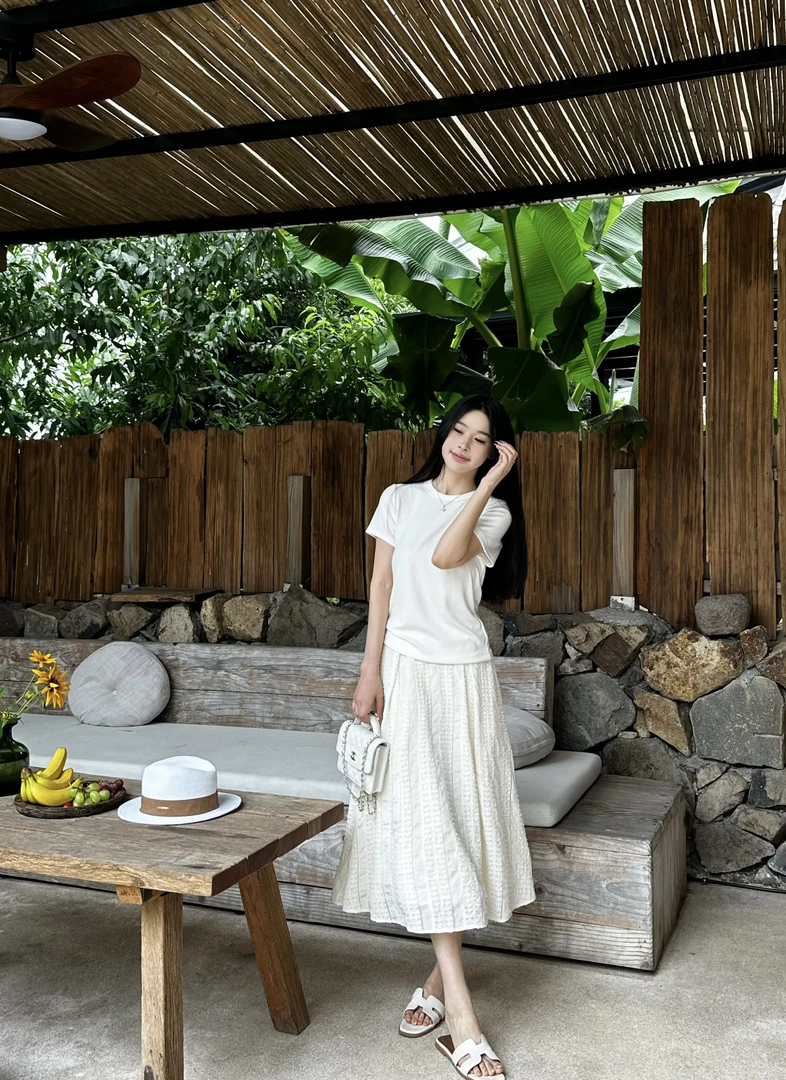 【BAGALIO】设计褶皱纹理感半裙 2897