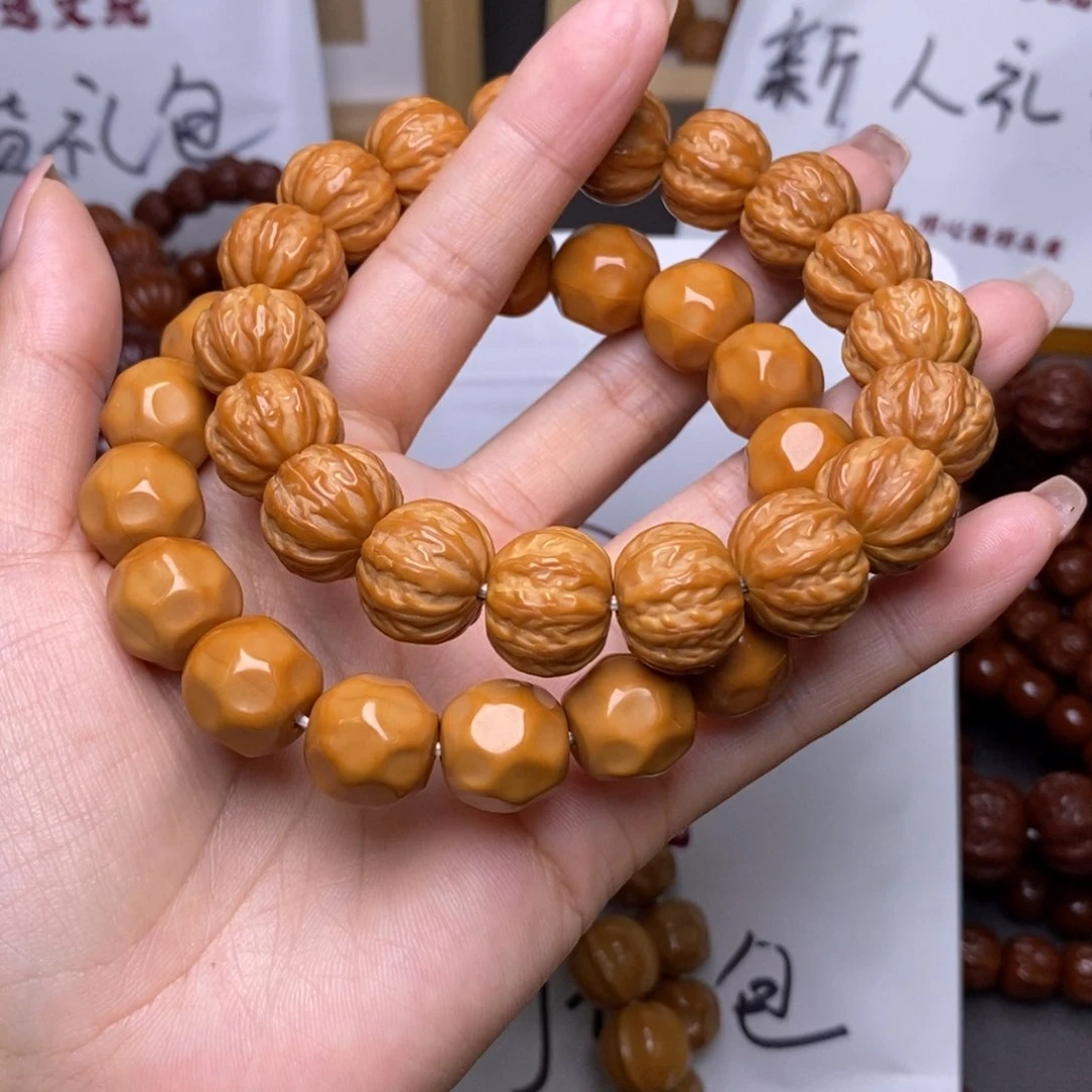 猴头核桃手串奶酪京八棱