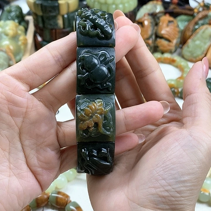 未镶嵌手链透闪石质玉