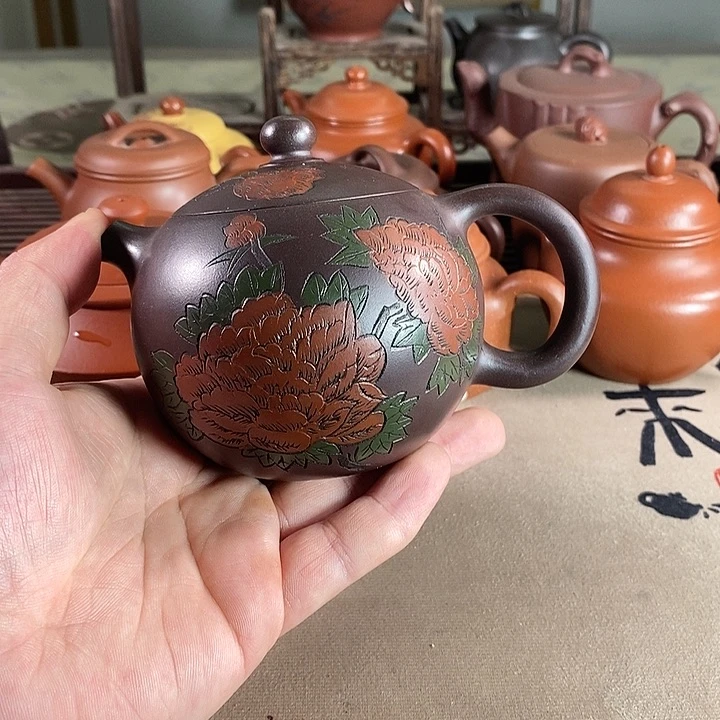 茶壶段泥紫砂的微瑕