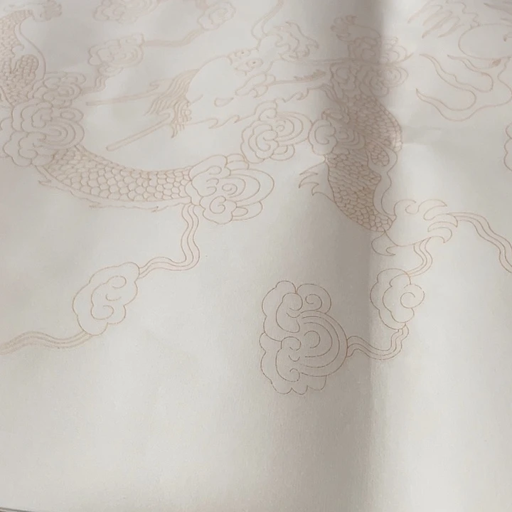 六尺对开加厚白色描龙