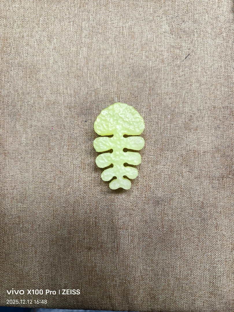 纯天然岫玉手工雕刻复古锤纹工艺鱼骨