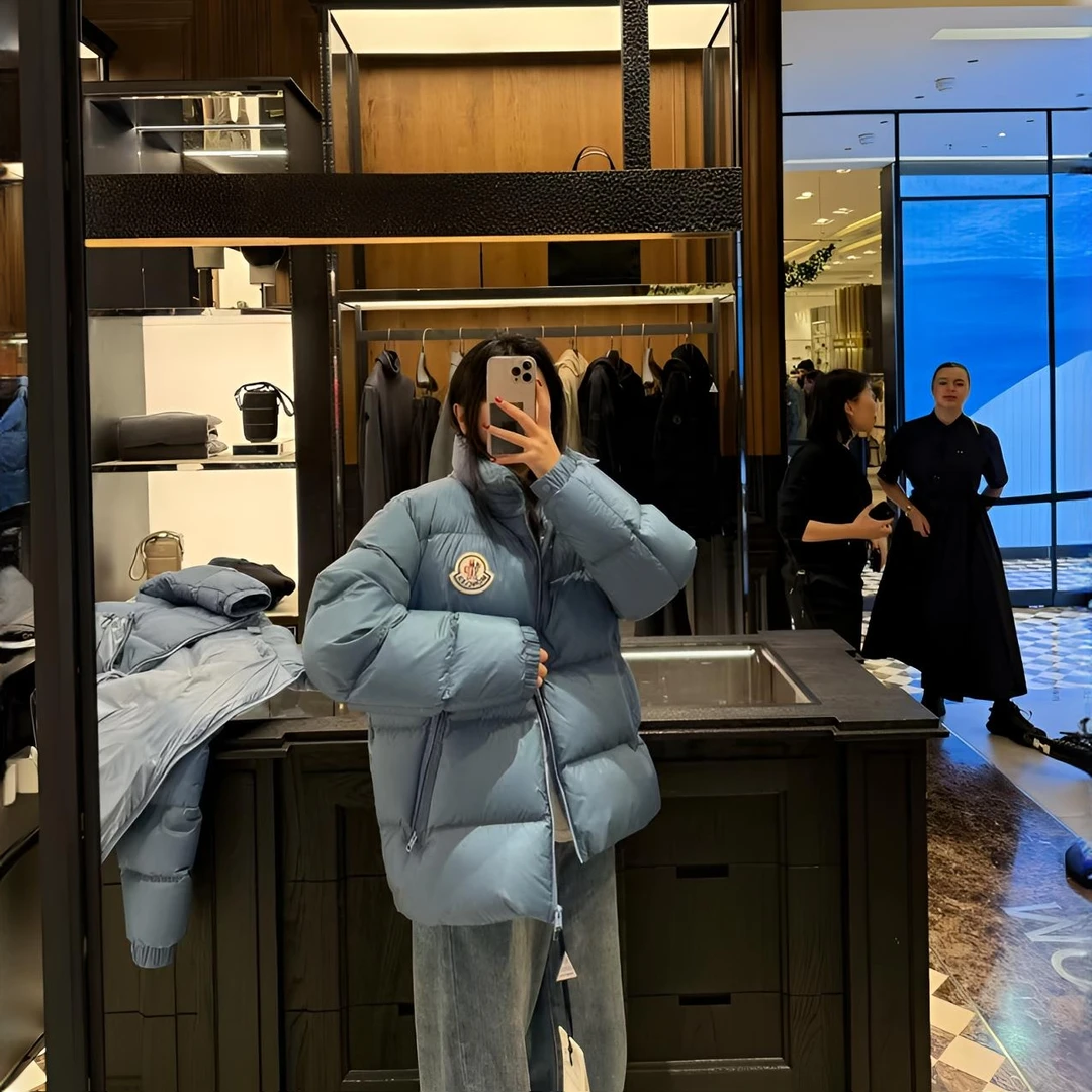 新款正版蒙可Citala系列LOGO贴片立领短款羽绒服男女同款