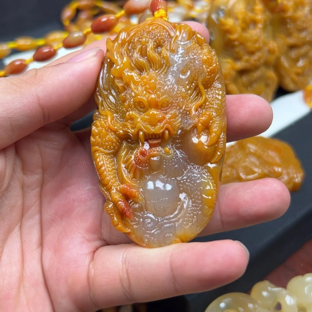 石英质玉（黄龙玉）未镶嵌多样性发货，发其一