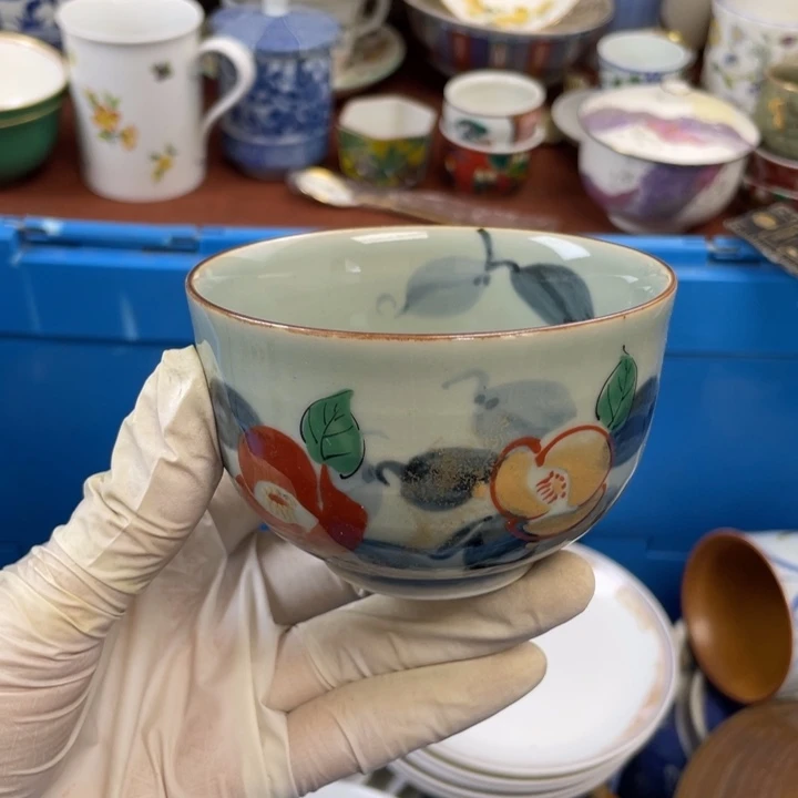 他家瓷器真美…开播了