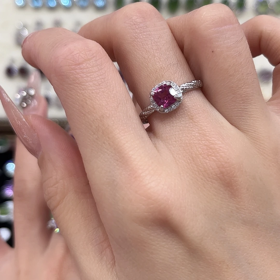 嗟***乎托帕石银S925镶嵌戒指