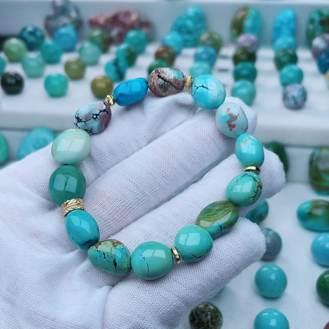 绿松石未镶嵌珠宝奇石