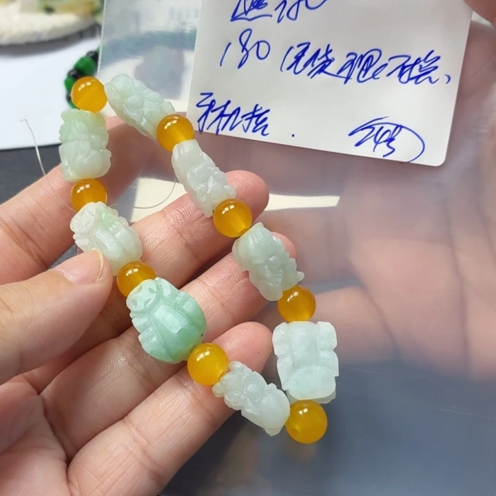 熊***仔定制翡翠未镶嵌毛货待编款式不退不换