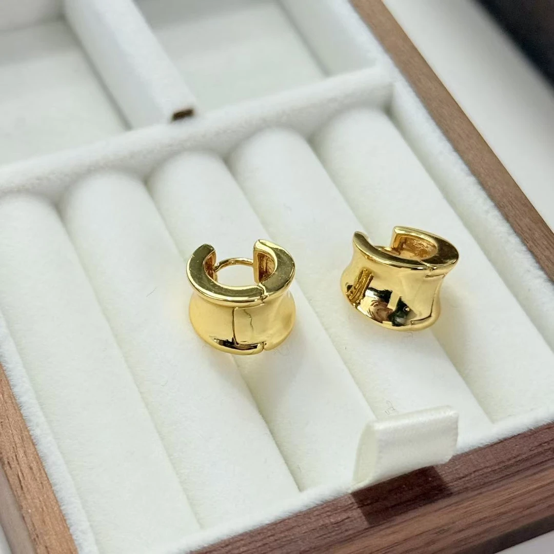 铁合金耳饰 光面凹型耳钉  E2119