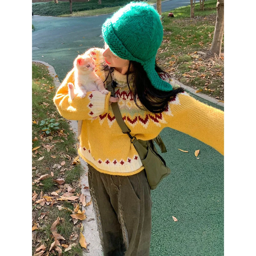 复古圣诞提花设计感圆领毛衣女学生秋冬季宽松氛围感加厚针织衫潮