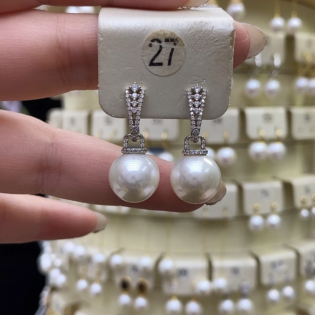 银S925镶嵌耳饰淡水珍珠