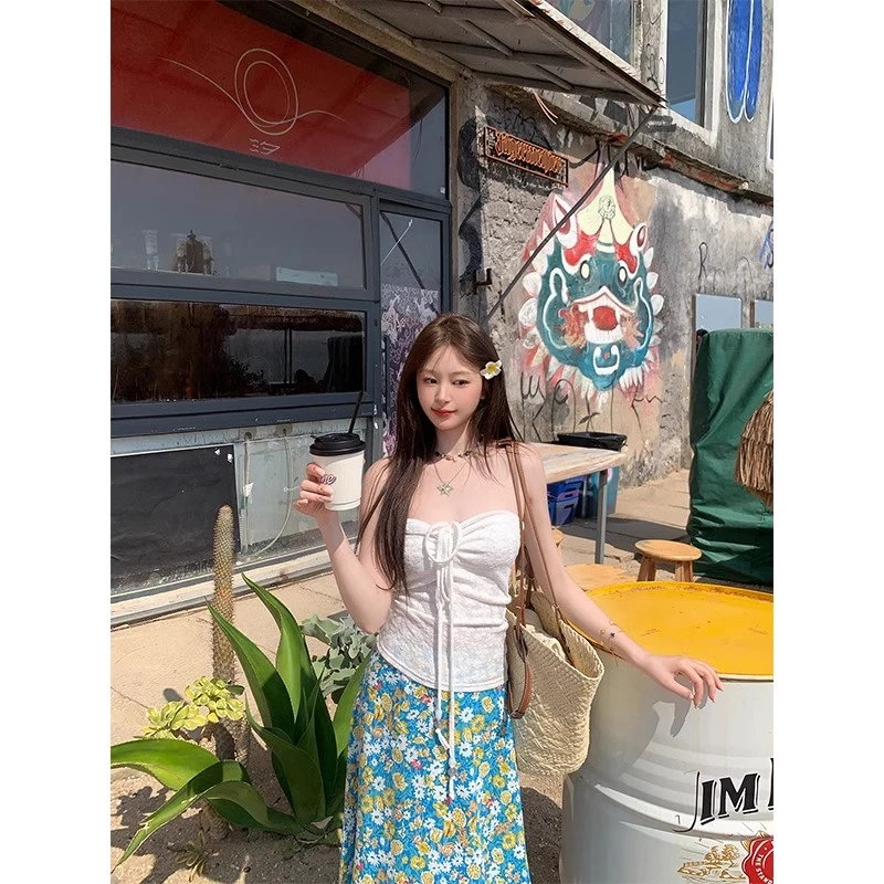 碎花高腰半身裙抹胸套装夏季设计修身海边新款上衣辣妹度假两件套