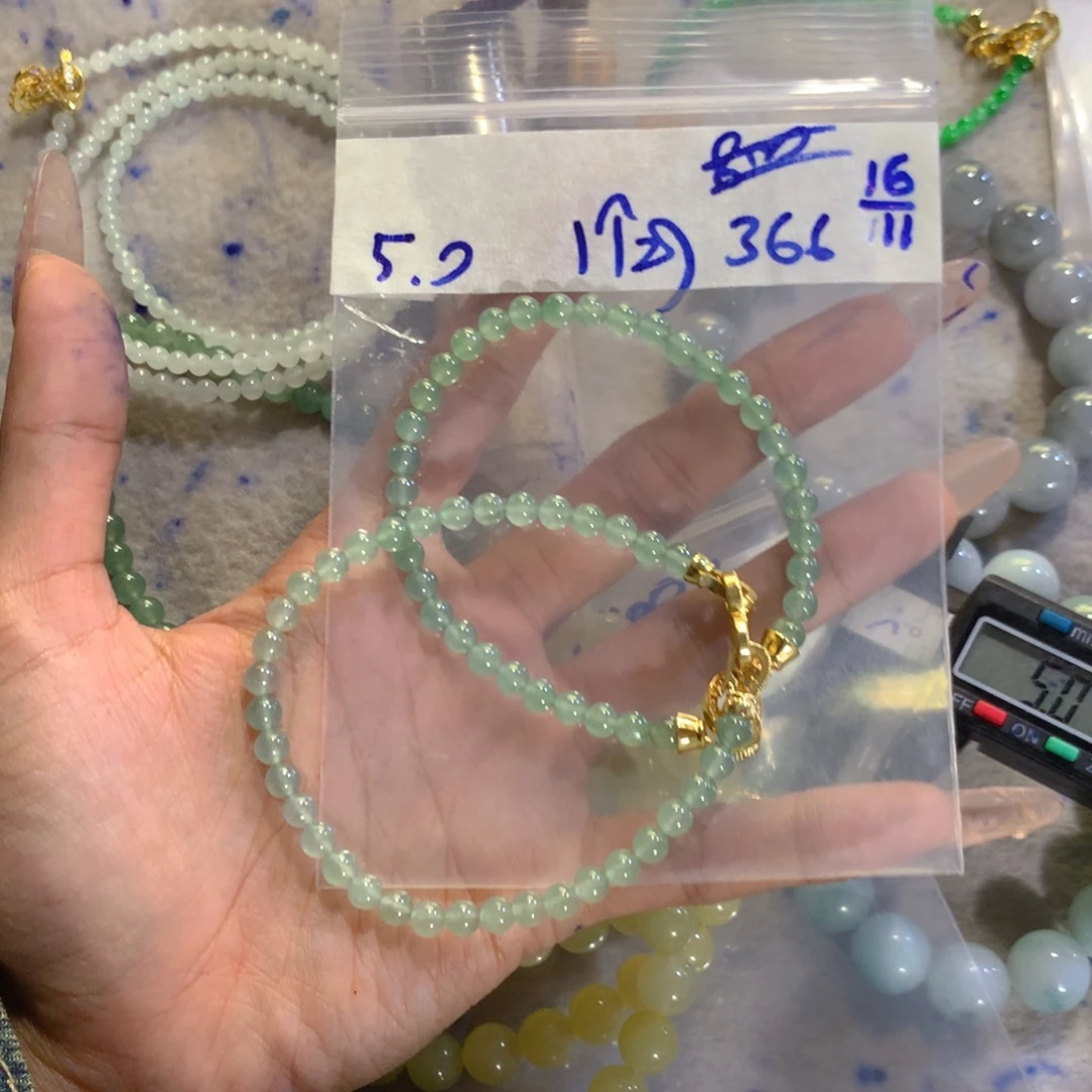 定制翡翠未镶嵌天然缅甸翡翠多样性