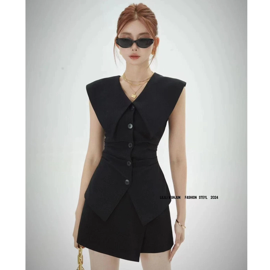 婉君【御姐炸街】设计感大翻领无袖上衣气质裙裤套装LWJ24B2TZ979