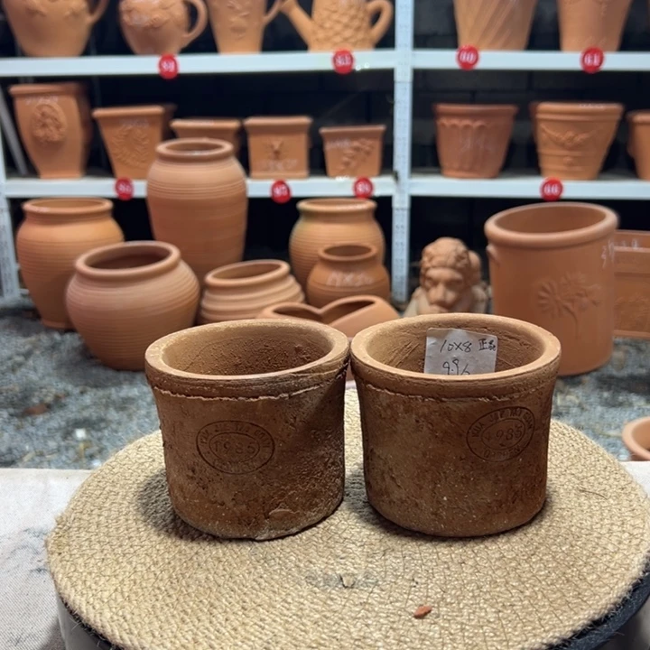10×8 粗陶泥瓦两个