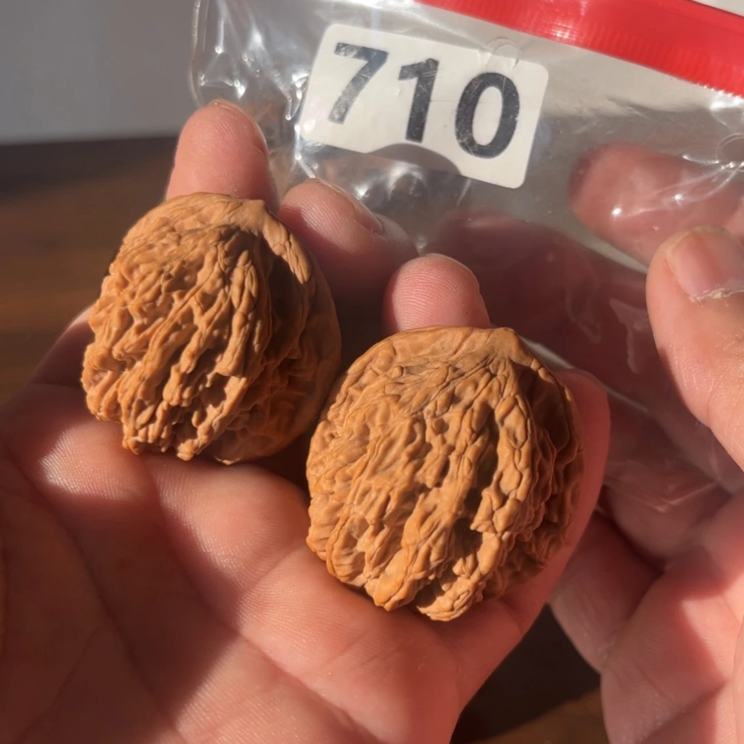 吊坠文玩核桃虎头40