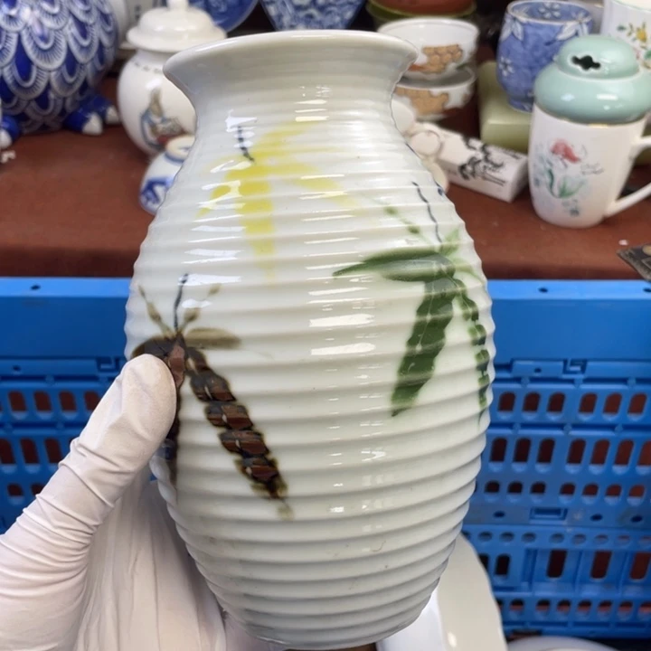 他家瓷器真美…开播了