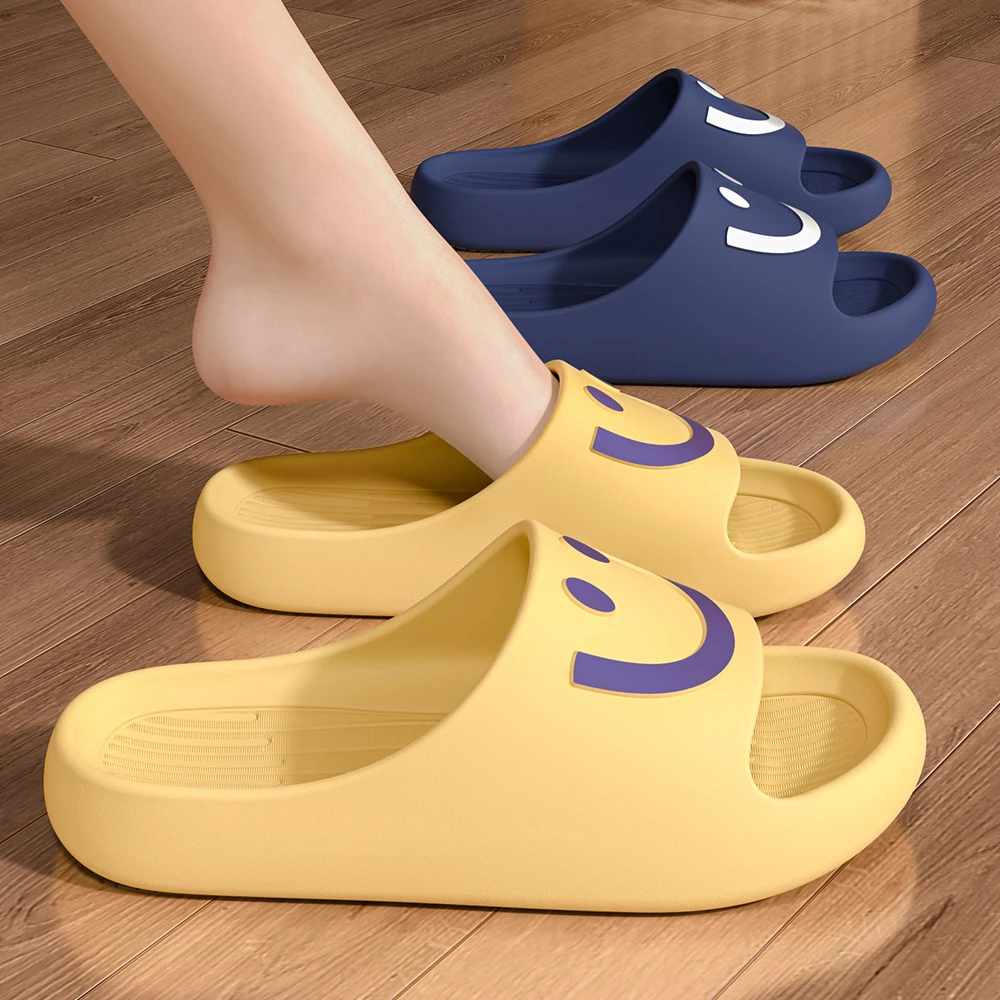 踩屎感拖鞋女夏季2025新款情侣居家厚底浴室防滑外穿防臭凉拖鞋男