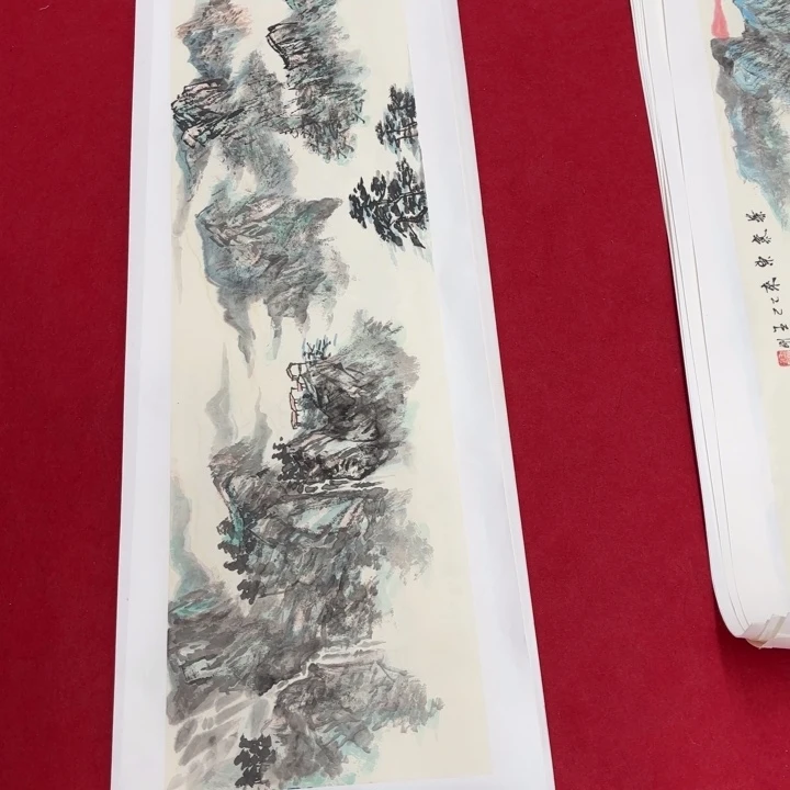 国画花鸟等图案为一体而