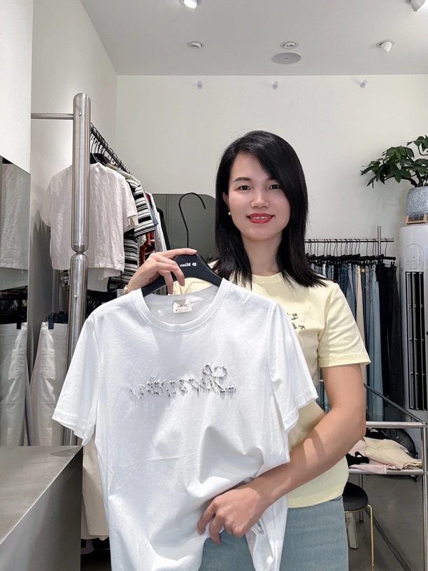 Disui休闲圆领时尚气质T