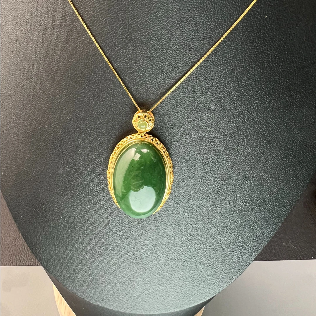 和田玉碧玉蛋面吊坠-多样性发其一