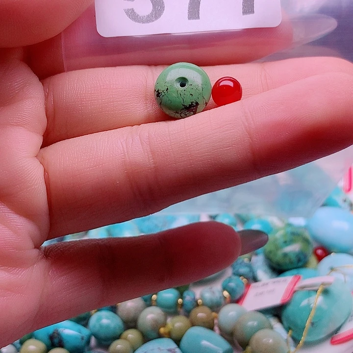 未镶嵌南红玛瑙珠宝奇石