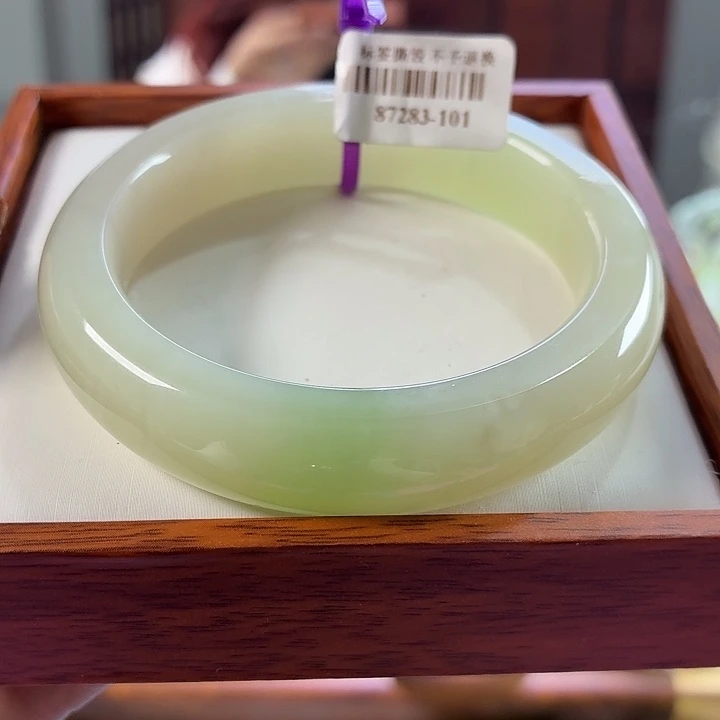 和田玉未镶嵌手镯链接37和田玉圈口57/58