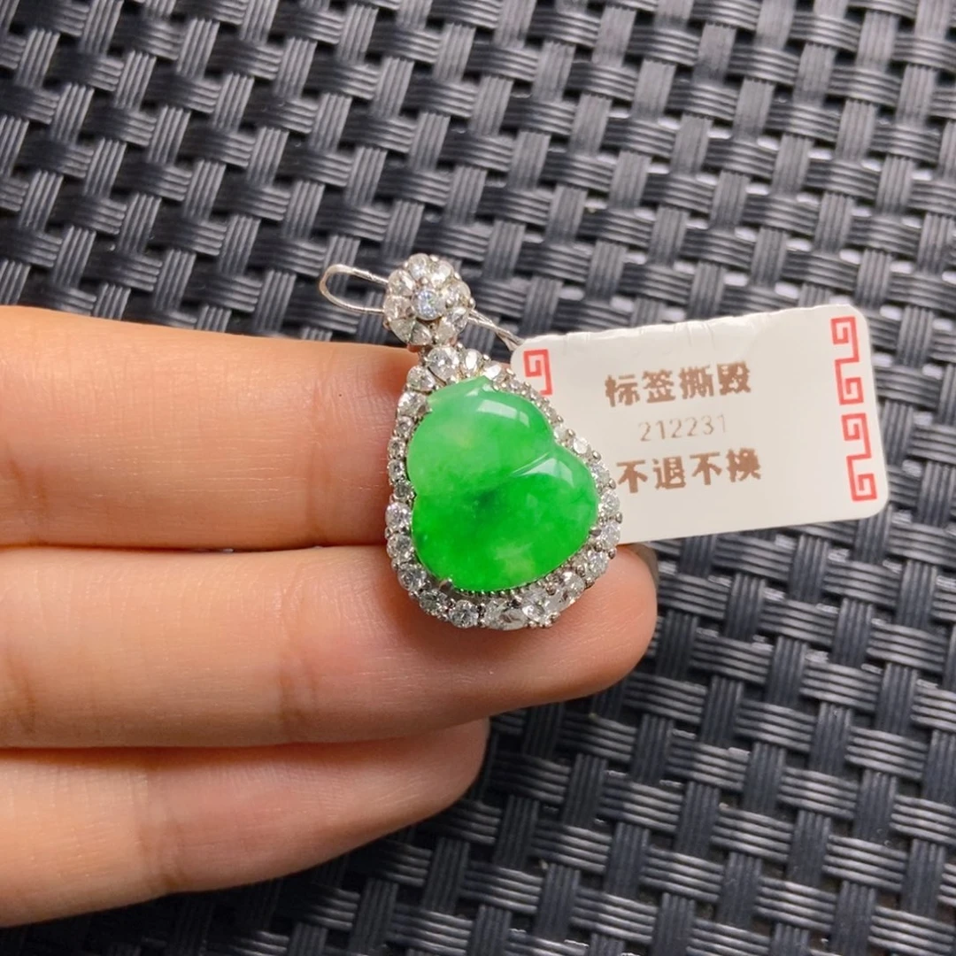 翡翠银S925镶嵌颈饰