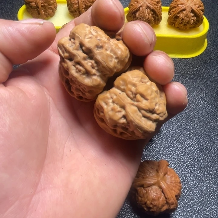 把件文玩核桃蛤嘛