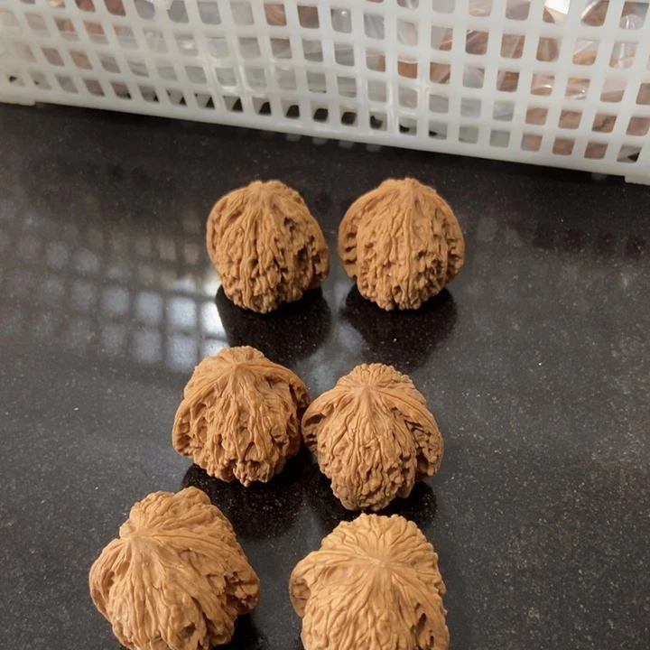 吊坠文玩核桃密纹团购